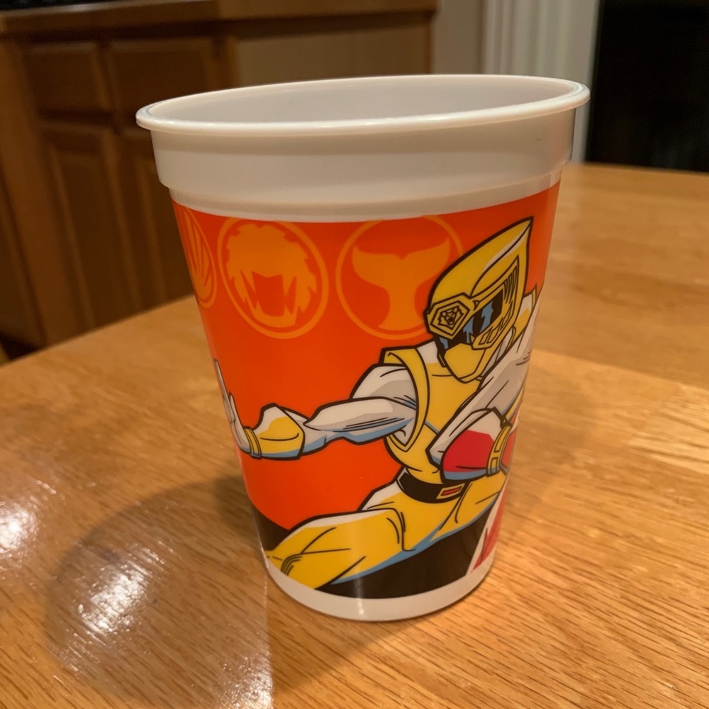 Power Rangers cup - Picture 4 of 6